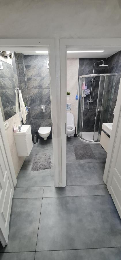 Ferienwohnung Pokoje Zeromskiego 1B Białystok Exterior foto